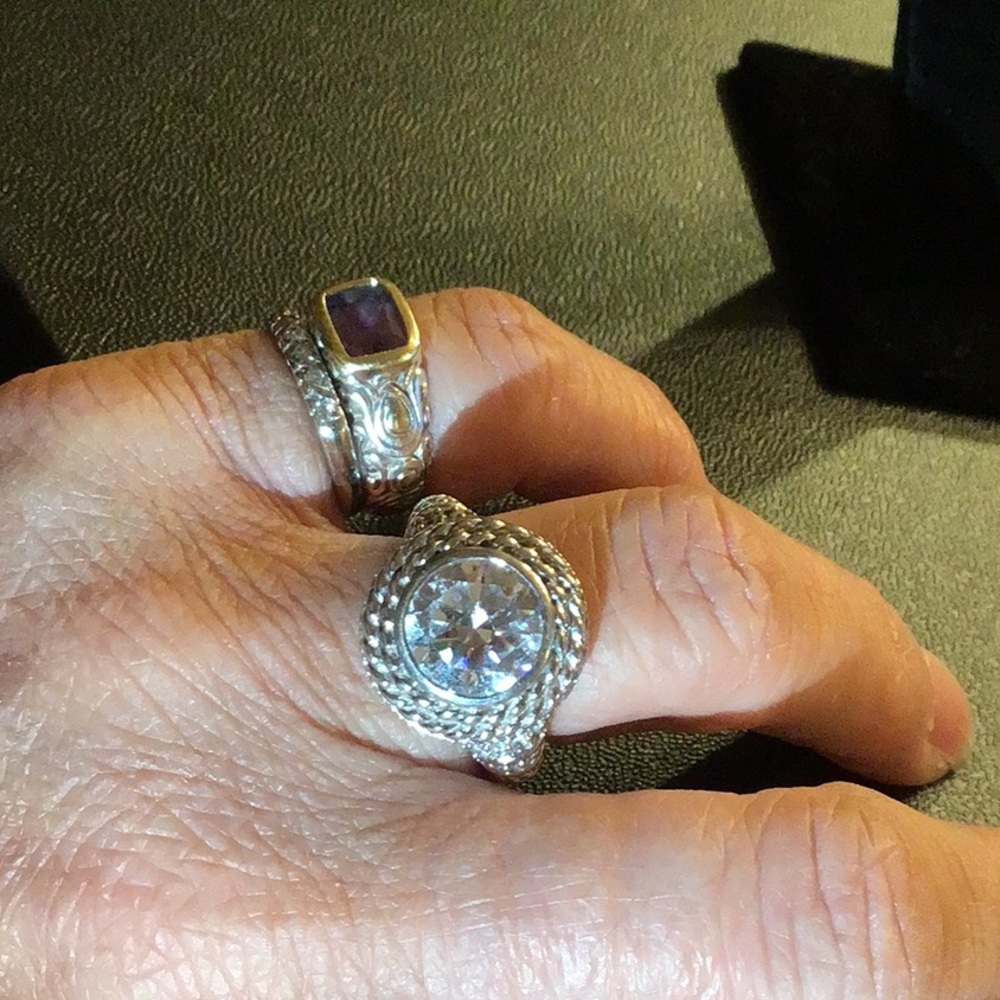 JUDITH RIPKA LARGE ROUND BEZEL & PRONG SET DIAMONIQUE RING - Picture 7 of 9